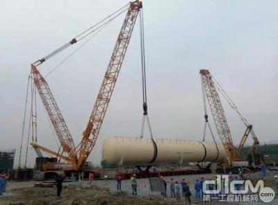 強(qiáng)強(qiáng)聯(lián)手，共建海上石化王國——徐工與中石化800億元投資項目啟動